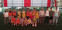 Şampiyon Olan Takımın Kupasını Müftü Verdi