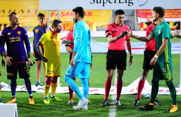 Sabri ile Volkan yine el sıkışmadı
