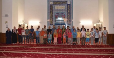'Güle Oynaya Camiye Gel' Projesinde İlk Etap Tamamlandı