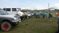OFF ROAD - Cipleri İle Yaylada Şov Yaptılar