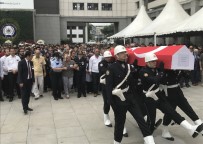 MUSTAFA ÇALIŞKAN - İstanbul'da DEAŞ'lı Teröristin Saldırısında Şehit Düşen Polis İçin Veda Töreni