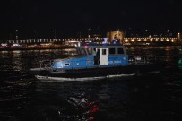 Karaköy'de Bir Çocuğun Denize Düştüğü İddiası Ekipleri Harekete Geçirdi