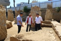 GÜLCEMAL FIDAN - Kartal'da Marmaray Kazısında Tarihi Mezar Kalıntıları Bulundu