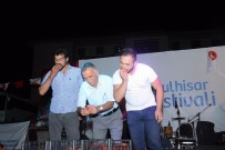 SEVCAN ORHAN - Koyulhisar'da Kültür Ve Sanat Festivali Yapıldı