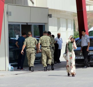 Sivas'ta 31 asker zehirlenme şüphesiyle hastaneye kaldırıldı