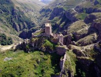 KARAÇAY - Tarihi Şeytan Kalesi ziyaretçilerini bekliyor