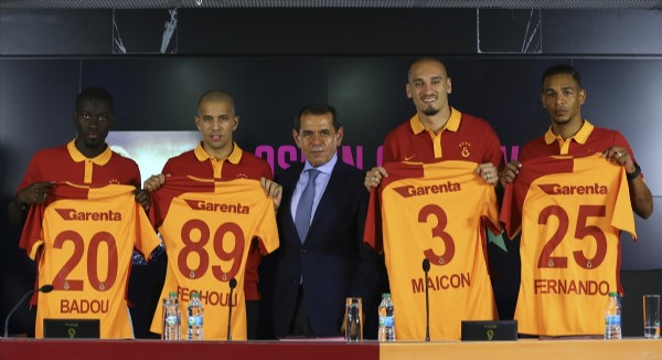 Dursun Özbek'ten Arda Turan açıklaması