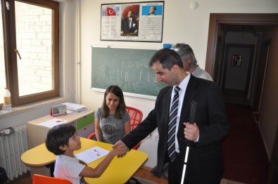 Bakanlıktan Disleksi Konusunda Türkiye'nin İlk Ve Tek Özel Eğitim Merkezine Ziyaret