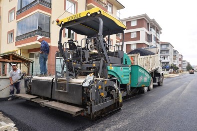 Dikilitaş Caddesi Asfalt Yenileme Çalışmaları Başladı