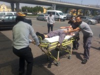 ÖZEL AMBULANS - Kolunu Makineye Kaptıran İşçi Yaralandı