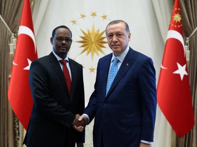Somali Büyükelçisinin Güven Mektubunu Aldı