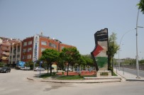 BAYRAM HEDİYESİ - Tebessüm Çarşısı'ndan Dar Gelirli Ailelere Destek