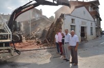 REFİK YILMAZ - Umurbey'e Estetik Dokunuş