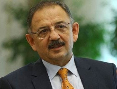 Bakan Özhaseki: Yeni yasanın eli kulağında, 7.5 milyon bina