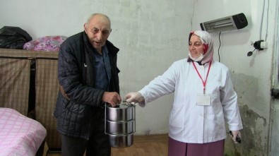 Borçka'da Kimsesiz Yaşlılar İçin Bakım Hizmeti Başlatıldı