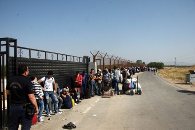 Kurban Bayramı Öncesinde Suriyelilerin Ülkelerine Dönüşleri Sürüyor