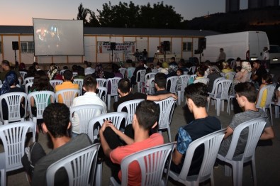Mamak'ta Sinema Akşamları Devam Ediyor