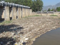 MENDERES NEHRİ - Uzmanlar, Büyük Menderes Nehri'ndeki Tehlikeye Dikkat Çektiler