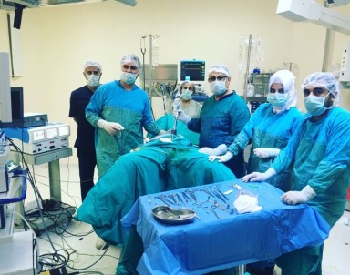 Batman'da Laparoskopi Yöntemi İle Rahim Alma Ameliyatı Yapıldı