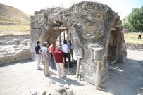 KAYSERİ ŞEKER FABRİKASI - Büyükşehir Tarihi Çalışmalara Destek Veriyor