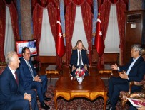 BEYLERBEYİ SARAYI - Cumhurbaşkanı Erdoğan, Demirören ve Lucescu'yu kabul etti