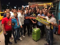 RİVER PLATE - Evkur Yeni Malatyaspor'un Yeni Transferi Arturo Mina'ya Havaalanında Karşılama
