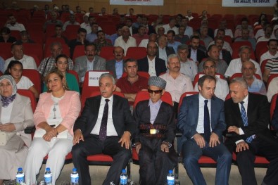 Hakkari'de 'Kardeşlik Sınır Tanımaz' Konferansı