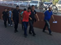 ALÜMİNYUM FOLYO - Uyuşturucudan Gözaltına Alınan 4 Kişi Adliyeye Sevk Edildi