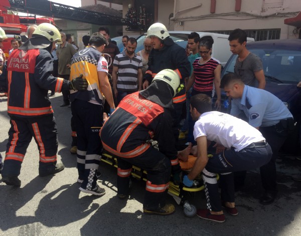 Bayrampaşa'da yangın: Bir kişi öldü, 10 yaralı var