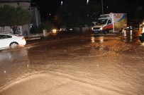 Denizli'de Sağanak Yağış Vatandaşlara Ve Sürücülere Zor Anlar Yaşattı
