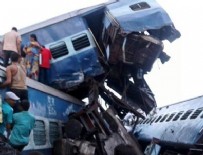 Hindistan'da korkunç tren kazası