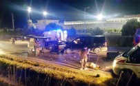 İki Minibüs Kafa Kafaya Çarpıştı Açıklaması 8 Yaralı