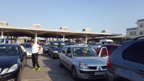KAPIKULE SINIR KAPISI - Kapıkule'de Türk İşçilerin Dönüş Yoğunluğu Devam Ediyor