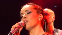 DERVİŞ EROĞLU - Festivalde Bengü Rüzgarı Esti