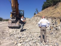 CENGIZ ERGÜN - Yollar Standartlara Uygun Hale Geliyor