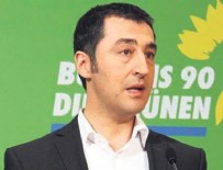 CEM ÖZDEMIR - Cem Özdemir'den skandal seçim afişi!