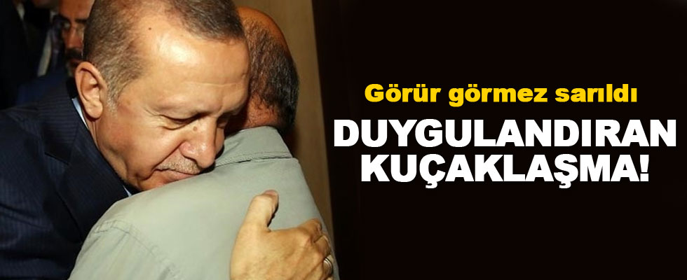 Erdoğan şehit binbaşının babası ile kucaklaştı
