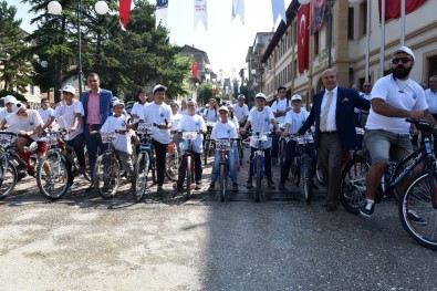 Taşköprü'de Bisiklet Turu Yapıldı