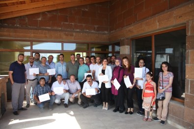 Ahlat'ta 'Güneş Enerjisi Yatırım Dosyası Hazırlama Eğitimi'