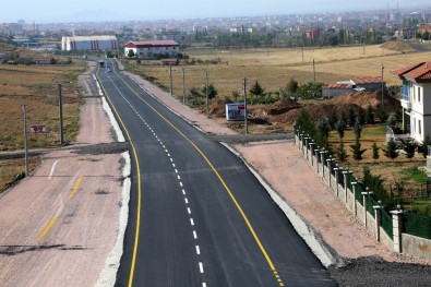 Aksaray'da 2 Kilometrelik Yeni TOKİ Yolu Hizmete Açıldı
