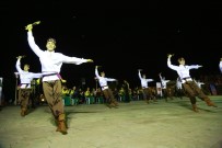 HÜDAVERDI OTAKLı - Dünyaca Ünlü Dansçılardan Muhteşem Gösteri