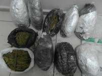 İzmir'de Zehir Tacirlerine 5 Tutuklama