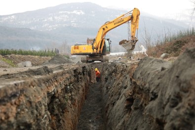 Yanık Mahallesi'nde Kanalizasyon Projesi Tamamlanıyor