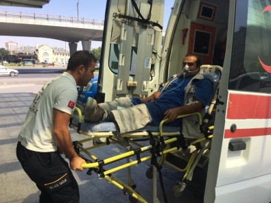 Yılanın Isırdığı İşçi Ambulansla Hastaneye Kaldırıldı