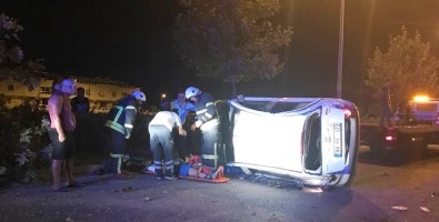 Didim'de Trafik Kazası; 3 Yaralı