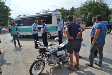 Kozan'da Dolmuş İle Motosiklet Çarpıştı Açıklaması 1 Ölü