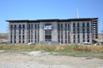 SILUET - Saray Yüzme Havuzu'nda Dış Cephe Kaplama Çalışmaları Başladı