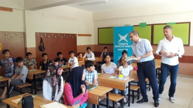 TÜGVA Siverek'in Yaz Okullarında Eğitim Sürüyor
