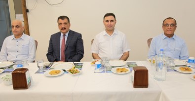 Başkan Gürkan'dan Kaymakam Yılmaz'a Veda Yemeği
