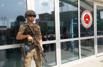 İSTANBUL 2010 AVRUPA KÜLTÜR BAŞKENTI - Hüseyin Avni Mutlu ve Hüseyin Çapkın hakim karşısında